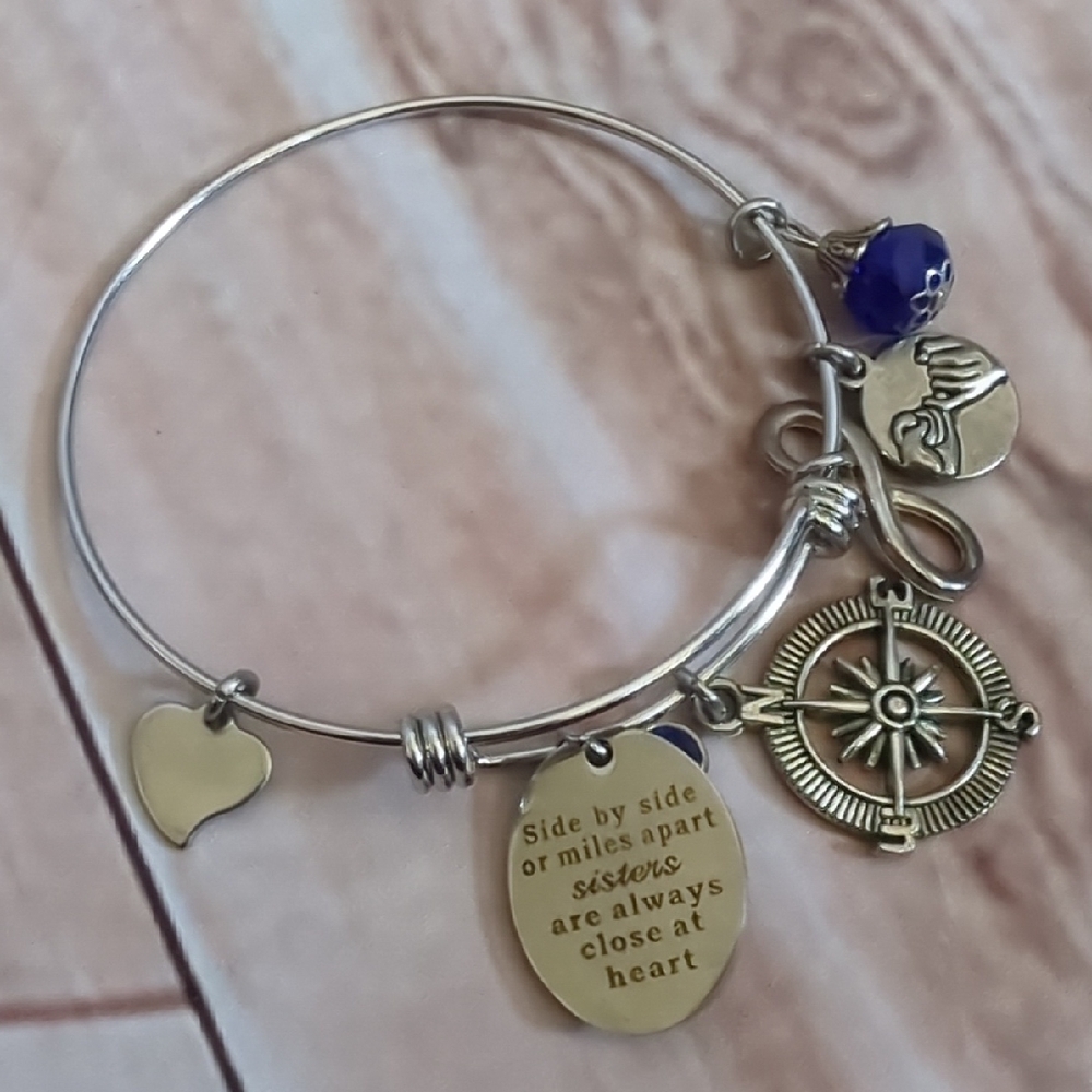 Sister Adjustable Charm Bracelet